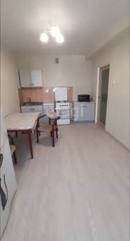 3-к квартира, вторичка, 93м2, 5/7 этаж