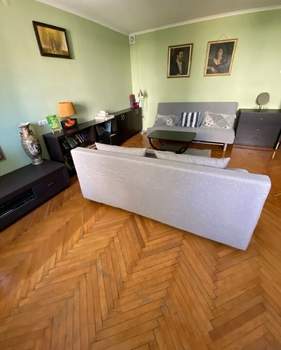 2-к квартира, вторичка, 123м2, 1/9 этаж