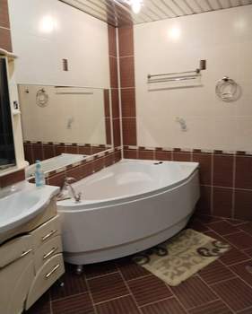 2-к квартира, вторичка, 68м2, 1/12 этаж