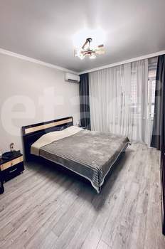 2-к квартира, вторичка, 65м2, 1/4 этаж