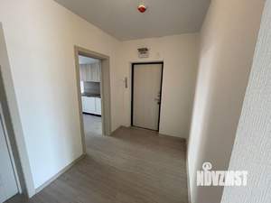 2-к квартира, вторичка, 66м2, 1/18 этаж