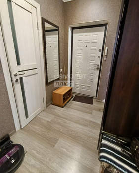 1-к квартира, вторичка, 50м2, 4/13 этаж