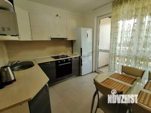 2-к квартира, вторичка, 62м2, 3/3 этаж