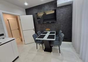 2-к квартира, вторичка, 56м2, 9/9 этаж