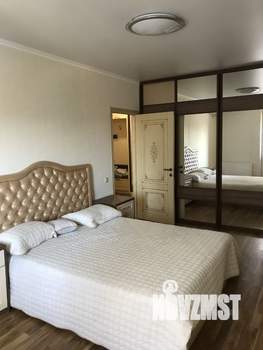 2-к квартира, вторичка, 68м2, 14/18 этаж