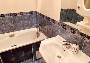 2-к квартира, вторичка, 64м2, 4/8 этаж