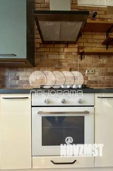 2-к квартира, вторичка, 62м2, 9/9 этаж