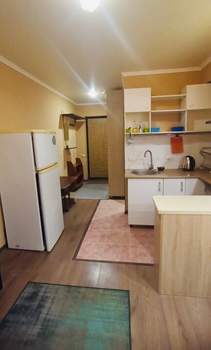 Студия квартира, вторичка, 18м2, 1/9 этаж