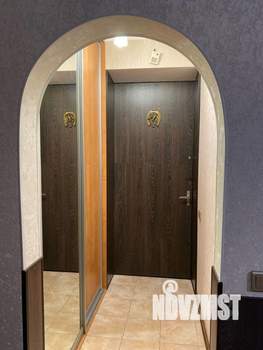 2-к квартира, вторичка, 77м2, 1/6 этаж