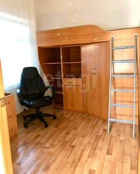 3-к квартира, вторичка, 97м2, 1/3 этаж