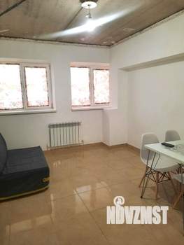 2-к квартира, вторичка, 63м2, 1/7 этаж