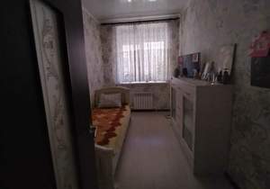 2-к квартира, вторичка, 63м2, 1/4 этаж