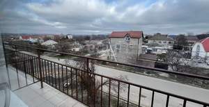 2-к квартира, вторичка, 63м2, 3/3 этаж