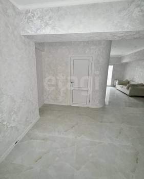 1-к квартира, вторичка, 50м2, 3/3 этаж