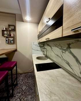 Студия квартира, вторичка, 38м2, 1/4 этаж
