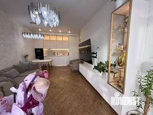 2-к квартира, вторичка, 77м2, 2/4 этаж