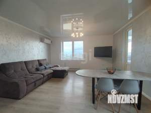 2-к квартира, вторичка, 68м2, 10/17 этаж