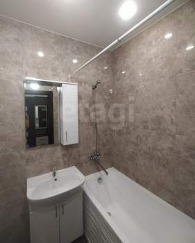 1-к квартира, вторичка, 35м2, 3/5 этаж