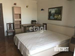 4-к квартира, вторичка, 126м2, 6/7 этаж