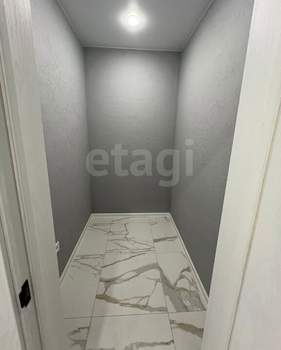 Студия квартира, вторичка, 48м2, 1/11 этаж