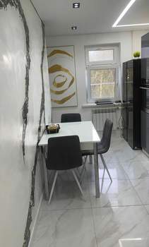 3-к квартира, вторичка, 81м2, 3/9 этаж