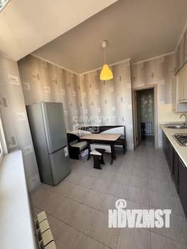 3-к квартира, вторичка, 76м2, 8/8 этаж