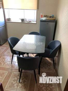 2-к квартира, вторичка, 53м2, 1/4 этаж