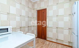 2-к квартира, вторичка, 72м2, 1/5 этаж