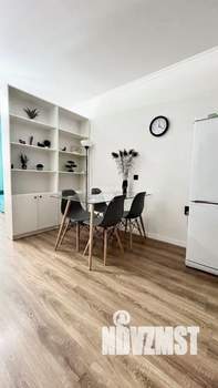 2-к квартира, вторичка, 54м2, 13/20 этаж