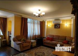 3-к квартира, вторичка, 111м2, 1/8 этаж