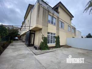 4-к квартира, вторичка, 116м2, 1/3 этаж