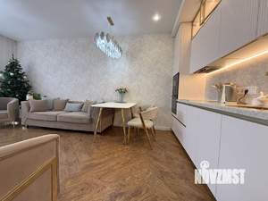 2-к квартира, вторичка, 77м2, 2/4 этаж