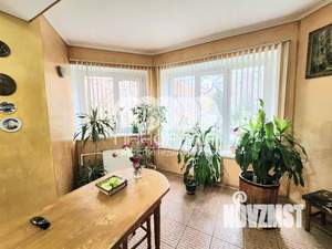 3-к квартира, вторичка, 130м2, 1/10 этаж