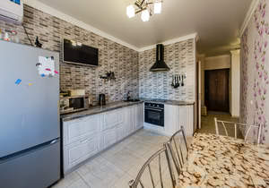 2-к квартира, вторичка, 61м2, 1/16 этаж