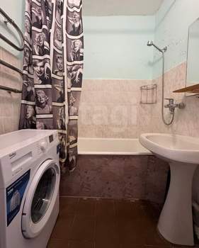 2-к квартира, вторичка, 58м2, 2/9 этаж