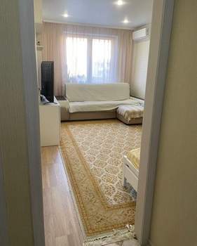 1-к квартира, вторичка, 44м2, 2/13 этаж