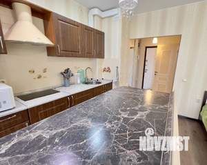 Студия квартира, вторичка, 33м2, 2/17 этаж