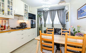 2-к квартира, вторичка, 54м2, 1/8 этаж