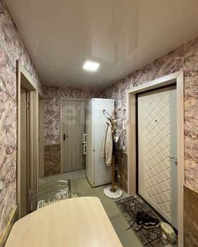 2-к квартира, вторичка, 32м2, 1/3 этаж