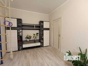 2-к квартира, вторичка, 52м2, 1/9 этаж