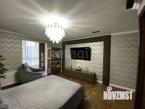 2-к квартира, вторичка, 130м2, 9/9 этаж