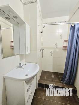 Студия квартира, вторичка, 27м2, 1/3 этаж