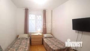 4-к квартира, вторичка, 180м2, 1/3 этаж