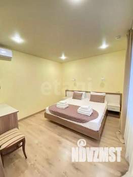 2-к квартира, вторичка, 30м2, 1/3 этаж