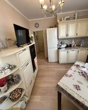 2-к квартира, вторичка, 60м2, 4/13 этаж