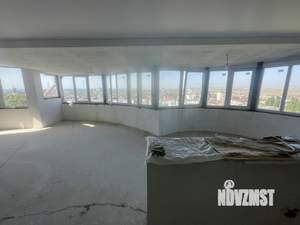 3-к квартира, вторичка, 135м2, 10/10 этаж