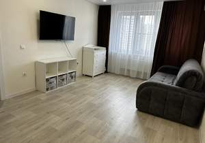 1-к квартира, вторичка, 38м2, 9/9 этаж