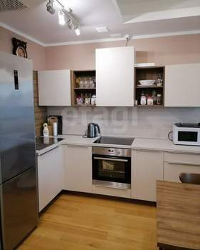 2-к квартира, вторичка, 60м2, 5/12 этаж
