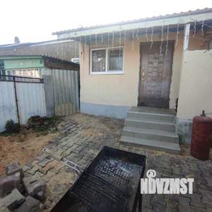 4-к квартира, вторичка, 92м2, 1/1 этаж