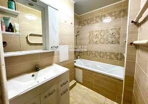 2-к квартира, вторичка, 61м2, 6/9 этаж